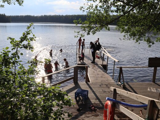 Kiljavan kesäkoulua, vaikka juhannus jäi vasta taakseen