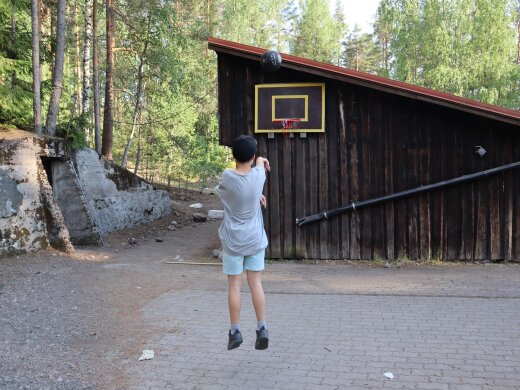 Turbotorstai, mitä sävytti jyrähtelyt ja pilvetön auringonpaiste