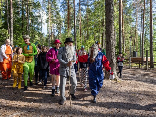 Ellun ja Elmerin eläintarha -teemis