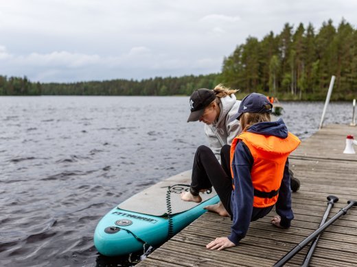 Sadekuuroja, toimintapisteitä ja hyvää seuraa