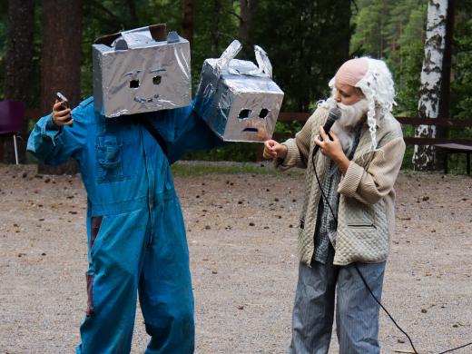 Mielikuvituksen voimaa ja karkkikoneita