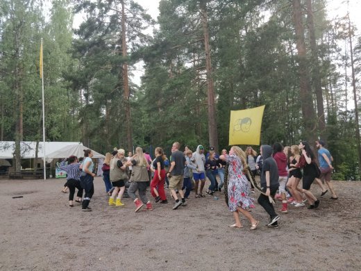 Perjantai – Klubin päättäjäiset ja odotettu viimeinen yö!